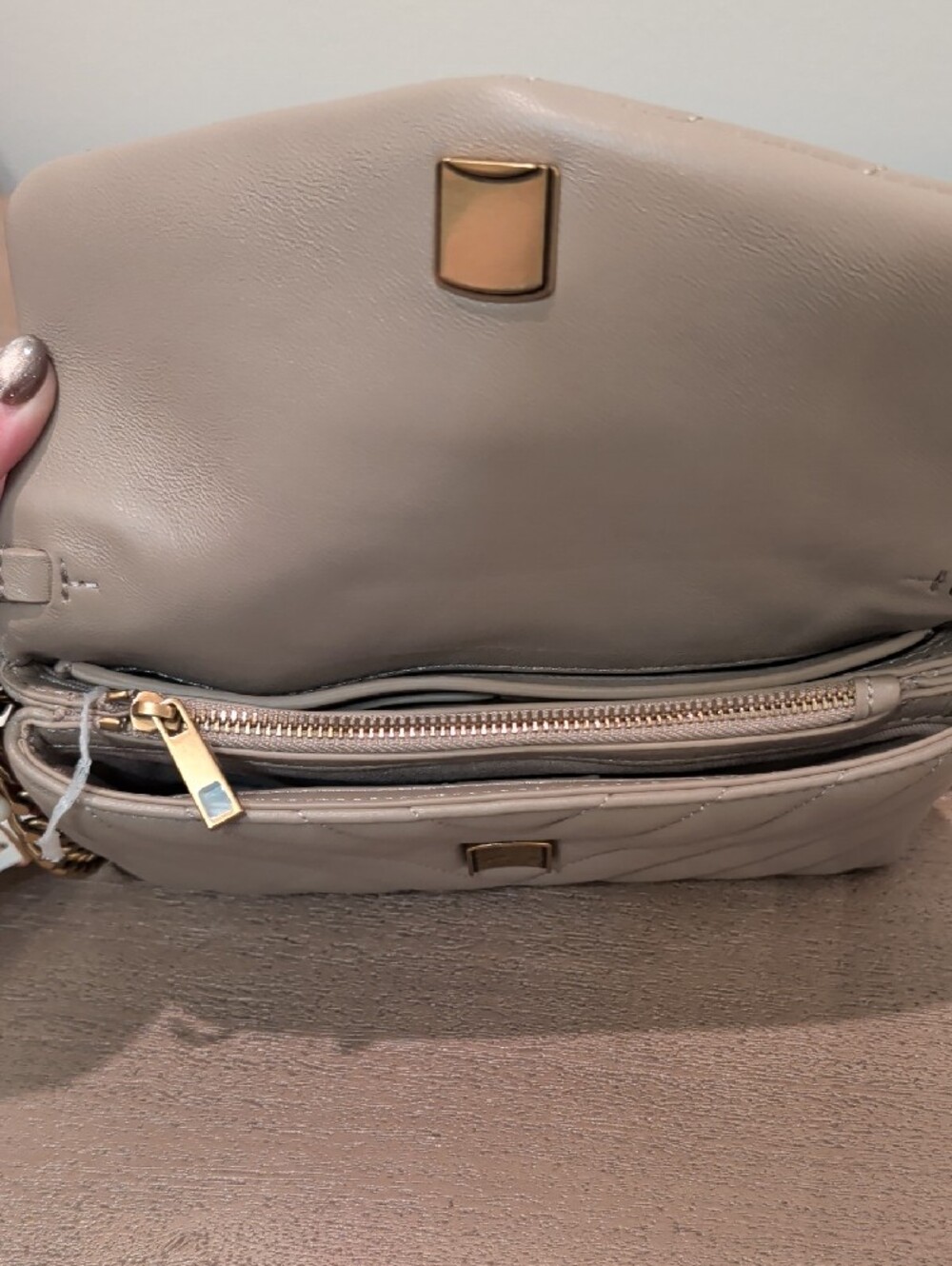 Quince Chevron-Quilted Shoulder Bag - Taupe - Picture 4 of 4